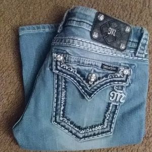 Miss Me Bermuda Shorts Size 29.